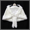 Chal de la boda White Sin mangas Big squares Elegante Broche de cristal