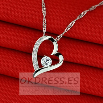 púrpura en forma de corazón de plata con incrustaciones diamantes joyas de las mujeres collar y colgante - Página 3