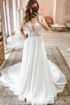 Vestido de novia Apliques Baja escote en V Gasa Elegante Fuera de casa