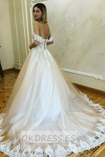 Vestido de novia Apliques Corte-A Moderno Natural Pera tul 2