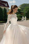 Vestido de novia Cola Barriba Elegante Cordón Natural Apliques Joya - Página 4