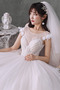 Vestido de novia Corpiño Acentuado con Perla Formal Natural Cordón Triángulo Invertido - Página 3