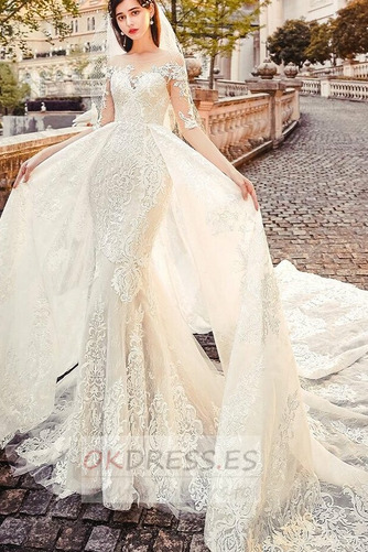 Vestido de novia Corte-A Cola Catedral Cordón Abalorio Elegante Mangas Illusion 1