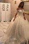 Vestido de novia Corte-A Escote con Hombros caídos Manga larga Cola Corte - Página 1