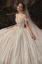 Vestido de novia Corte-A largo Corpiño Acentuado con Perla Cordón Triángulo Invertido - Página 5