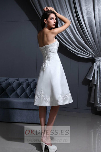 Vestido de novia Corte-A Manzana Natural Corpiño Acentuado con Perla 3