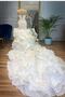 Vestido de novia Corte Sirena Cordón Organza primavera Cascada de volantes - Página 2