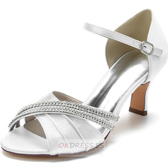 Zapatos de boda de mariposa de satén tacones de aguja huecos laterales zapatos de dama de honor verdes - Página 1